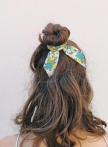 Ozdoby do vlasov - MAXI recy-scrunchie kvetinková II. - 14636978_