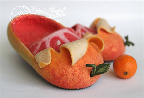 Dizajnové ručne vyrábané plstené papuče s exkluzívnym objemným dizajnom /Ovocie