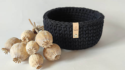 Úložné priestory & Organizácia - Okrúhly háčkovaný košík 17/9 Black - 14635884_