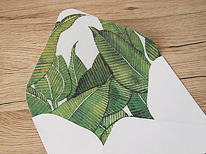 Papier - Biela obálka so vzorovaným vnútrom - Zelené listy (balenie 50ks) - 14643228_
