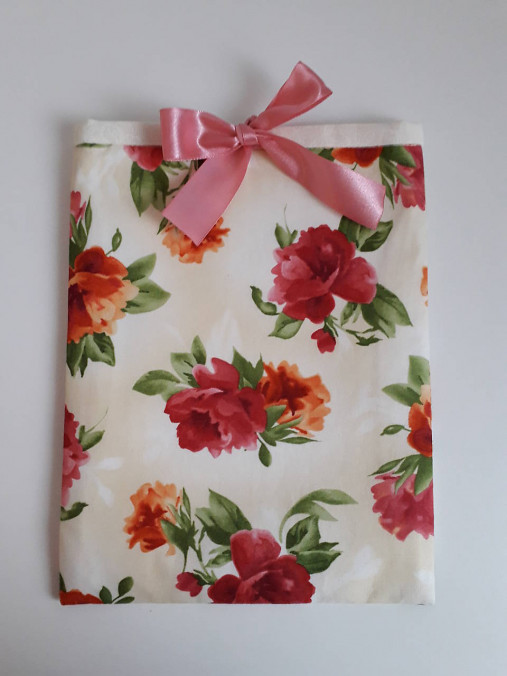 Papiernictvo - Obal na knihu so stuhou - 14646042_