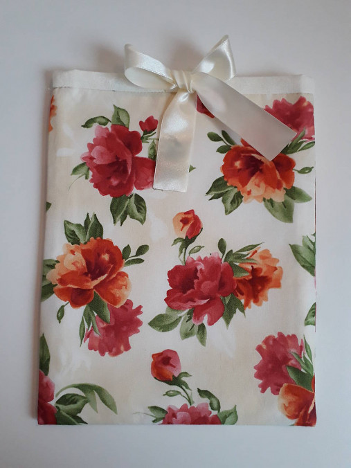 Papiernictvo - Obal na knihu so stuhou - 14646043_