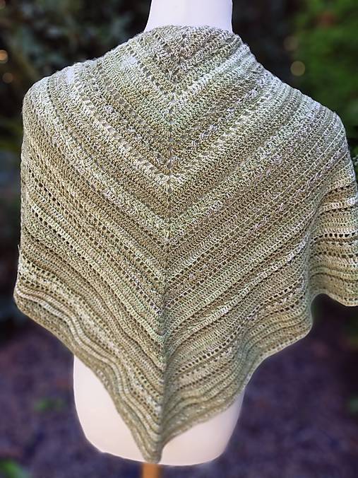 Šatky - Háčkovaná šatka - Lesnej víly - 14647158_