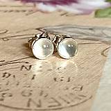 Náušnice - Natural White Moonstone Ag925 Earrings / Strieborné napichovačky s bielym mesačným kameňom - 14653798_
