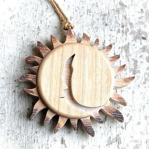 Dekorácie - Drevené Slnko a Mesiac (Hnedá) - 14653735_