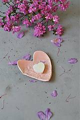 Nádoby - Mydelnička srdce ružová s čipkou - 14656836_