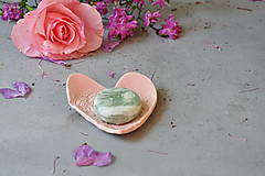 Nádoby - Mydelnička srdce ružová s čipkou - 14656842_