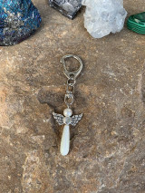 Kľúčenky - kľúčenka anjel (anjel Perleť, dĺžka 7,5 cm) - 14656676_