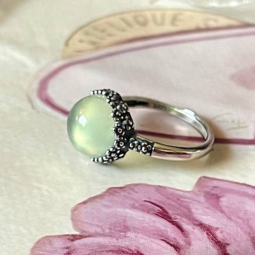 Prehnite Filigree Flower AG925 Silver Ring  / Strieborný prsteň s prehnitom