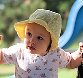 Detské čiapky - Letný detský čepček Nela s riaseným šiltom - 14661019_