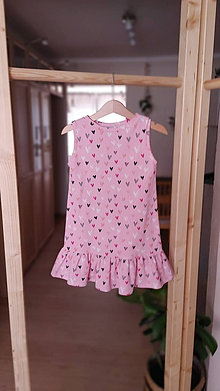 Detské oblečenie - Dievčenské úpletové šaty s volánom Juliette - 14662196_
