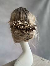Ozdoby do vlasov - Kvetinový hrebienok "láskou sa nechať viesť" - 14661703_