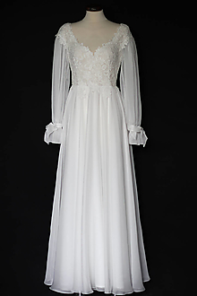 Šaty - Svadobné šaty s V výstrihmi a kruhovou sukňou - 14663977_