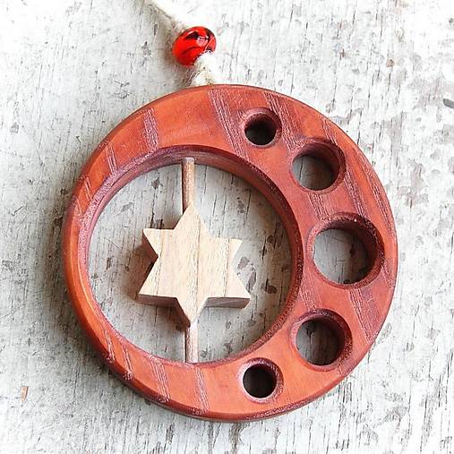 Dekorácie - Drevená hviezda v kruhu (Meď/Bronz) - 14663712_