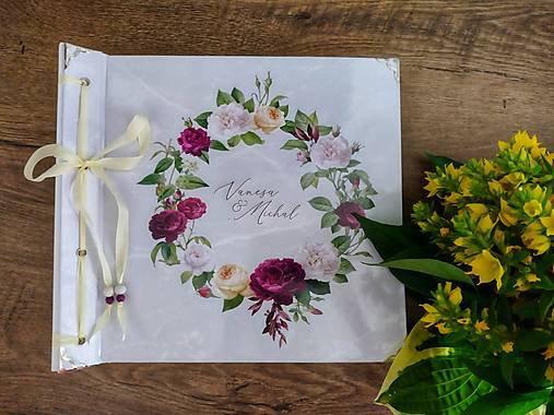 Papiernictvo - Fotoalbum klasický, polyetylénový potlačený obal s kvetinovým venčekom  - 14667559_
