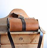 Kabelky - Kožená kabelka Antique leather messenger - 14671233_