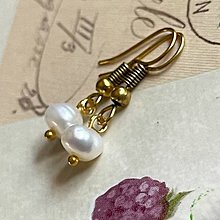 Náhrdelníky - Pearl and Seashell Necklace, Earrings / Náušnice, náhrdelníky z perál, mušlí (Náušnice s perlami) - 14683552_