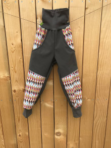 Detské oblečenie - softshellové nohavice-veľ 104 (104 - Pestrofarebná) - 14686359_