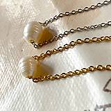 Náhrdelníky - Freshwater Oval Pearl Necklace (Stainless Steel) / Elegantný náhrdelník s oválnou perlou A0015 - 14688484_