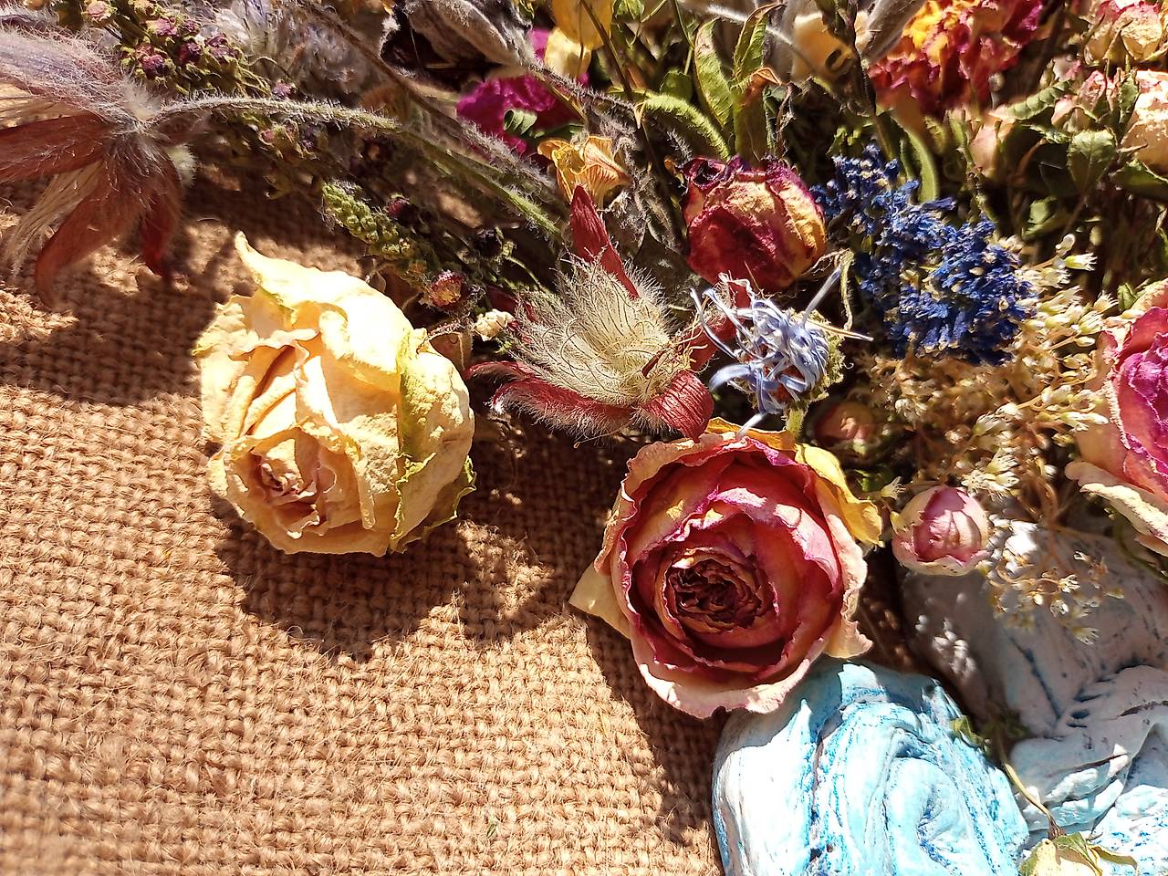 obrázok zo sušených kvetov