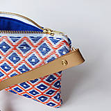 Kabelky - Ručne vyšívaná elegantná kabelka - 14688717_
