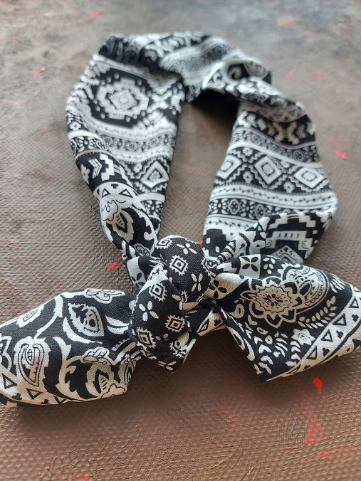 Šatky - Šatka do vlasov, na kabelku, na krk-Black or white - 14695493_
