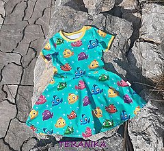 Detské oblečenie - Dívčí šatky "kouzelné rybičky :-)".. vel.98 - 14698555_