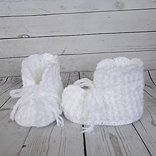 Detské topánky - Háčkované kojenecké papučky - biele (Papučky) - 14700008_