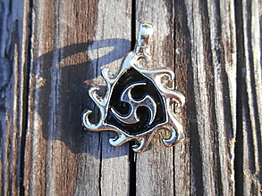 Náhrdelníky - amulety talizmany,výpredaj! (slnko-symbol) - 14704040_