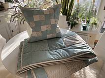 Úžitkový textil - patchwork mentolova  so smotanovou ( rôzne varianty veľkostí ) - 14706057_