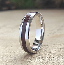 Prstene - oceľový krúžok s amarantom 6 mm - 14709093_