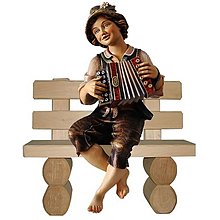 Sochy - Chlapec s akordeónom na lavičke - 14707171_