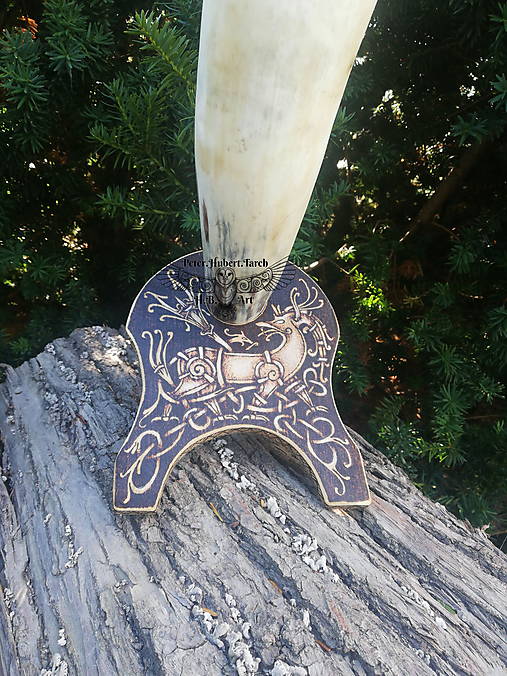 Úložné priestory & Organizácia - Vikingský stojan pre roh na pitie - Dragon - Viking drinking horn stand - 14716422_