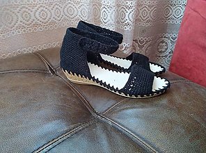 Ponožky, pančuchy, obuv - Háčkované letné sandále Elegant - 14717939_