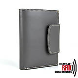 Pánske tašky - Kožená peňaženka vybavená blokáciou RFID / NFC v šedej farbe - 14723422_