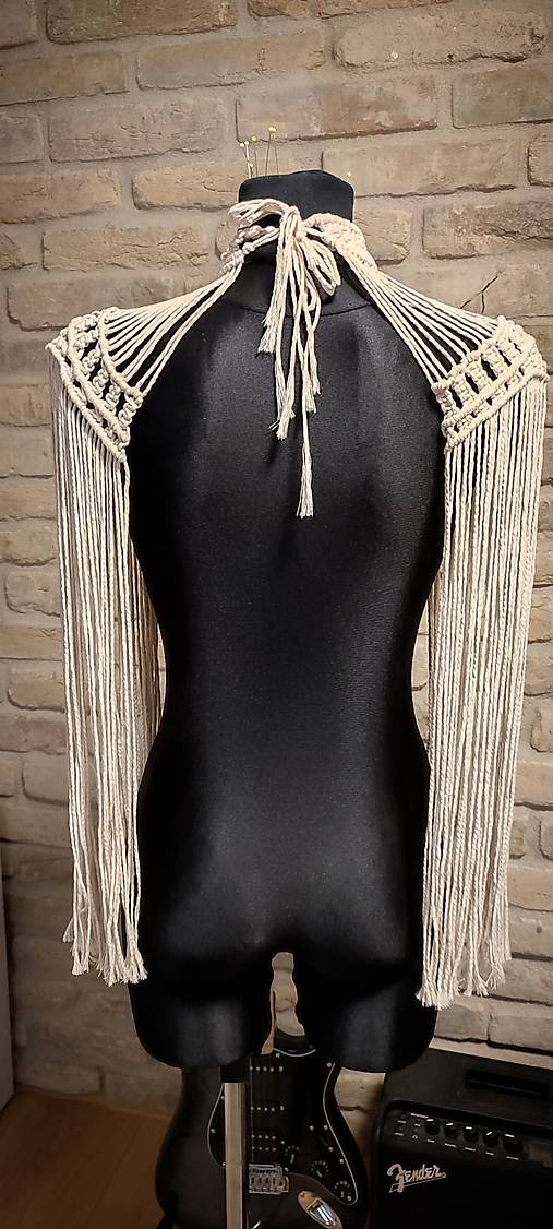 Macrame choker - GODDESS