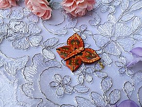 Náhrdelníky - Prívesok motýľ oranžový 36 - 14728647_