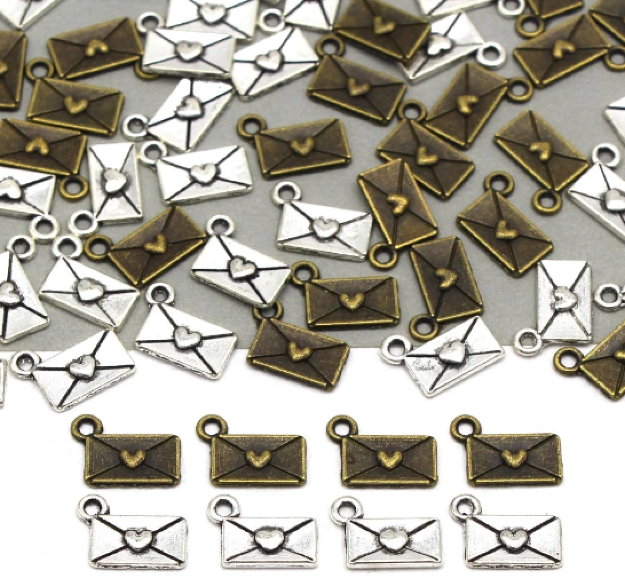 PR102 Strieborný prívesok obálka 1,2 x 0,9 cm