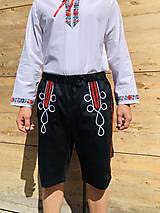 Pánske oblečenie - Pánske folklórne kraťasy v čiernom - 14736420_
