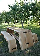 Nábytok - Unikátny dubový stôl s lavicami - 14738740_