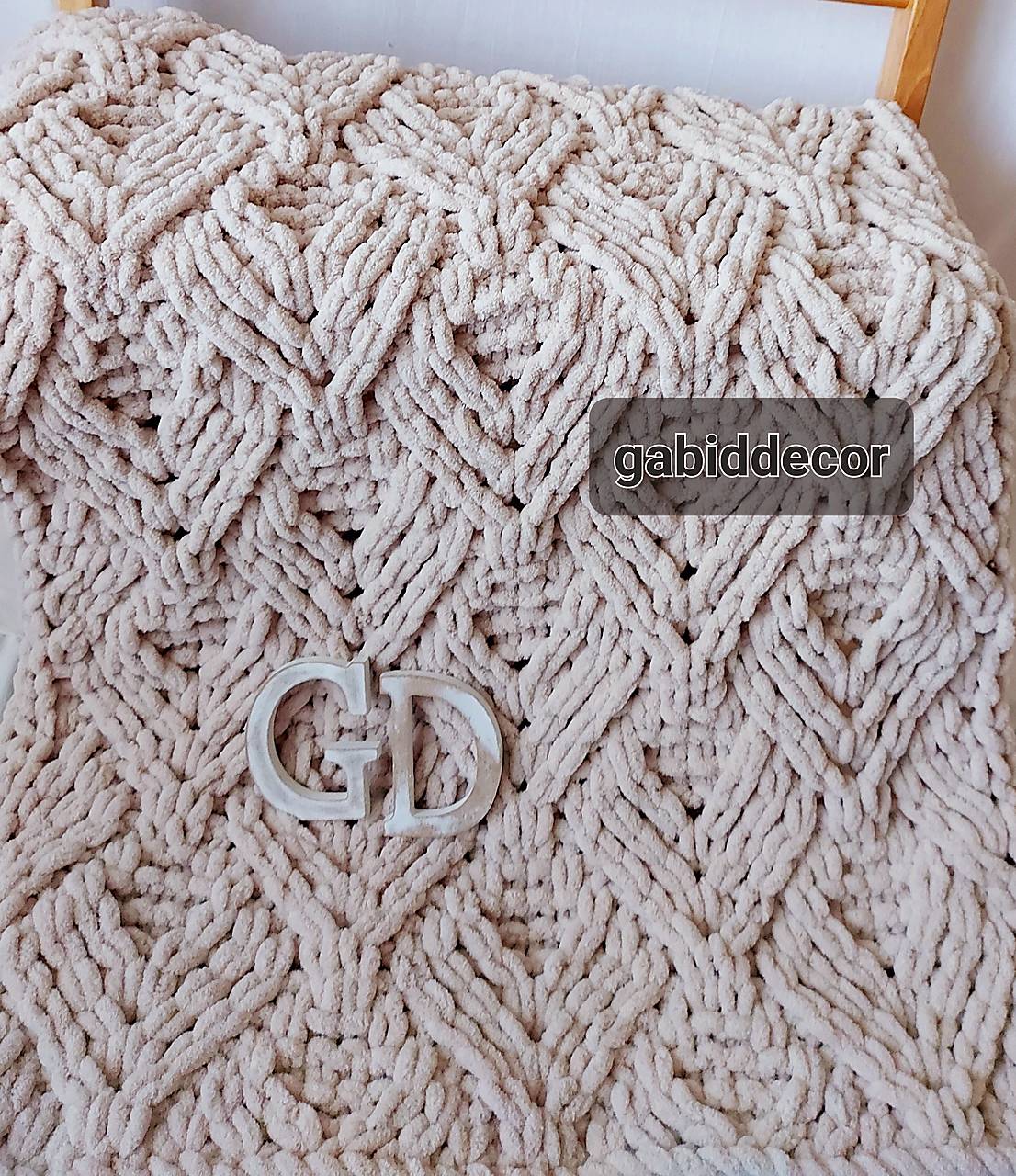 Jemnučká a ľahká deka z priadze alize puffy