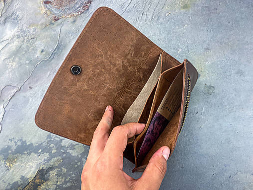 Dámska kožená hnedá peňaženka rhea II