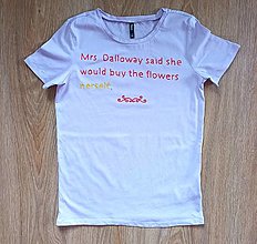 Topy, tričká, tielka - Ručně vyšívané tričko s paní Dallowayovou - 14747331_