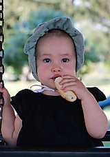 Detské čiapky - Letný detský čepček Diana zelený s riaseným šiltom - 14749657_