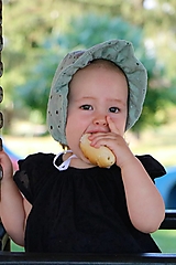 Detské čiapky - Letný detský čepček Diana s riaseným šiltom zelený - 14749658_