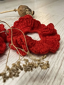 Ozdoby do vlasov - Valentínska Háčkovaná SCrunchies / RED - 14754447_