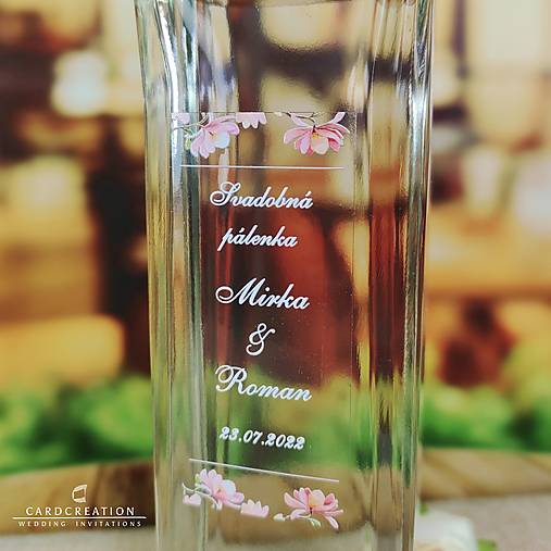 Transparetné svadobné etikety na fľašu pálenky