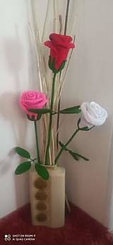 Dekorácie - Veľká háčkovaná ruža - 14758699_