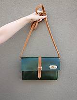 Kabelky - Malá kožená kabelka (zelená) - 14759177_