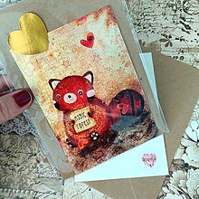 Papiernictvo - Červená panda s  obľúbenou knižkou - trblietavá holografická pohľadnica s obálkou - 14763251_